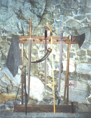 WeaponsPic.jpg (125412 bytes)